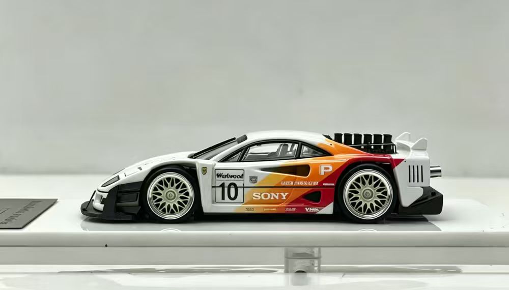(Coming Soon) AUTOBOTS 1:64 Ferrari F40 Yasid Concept Modified Version White Livery #10