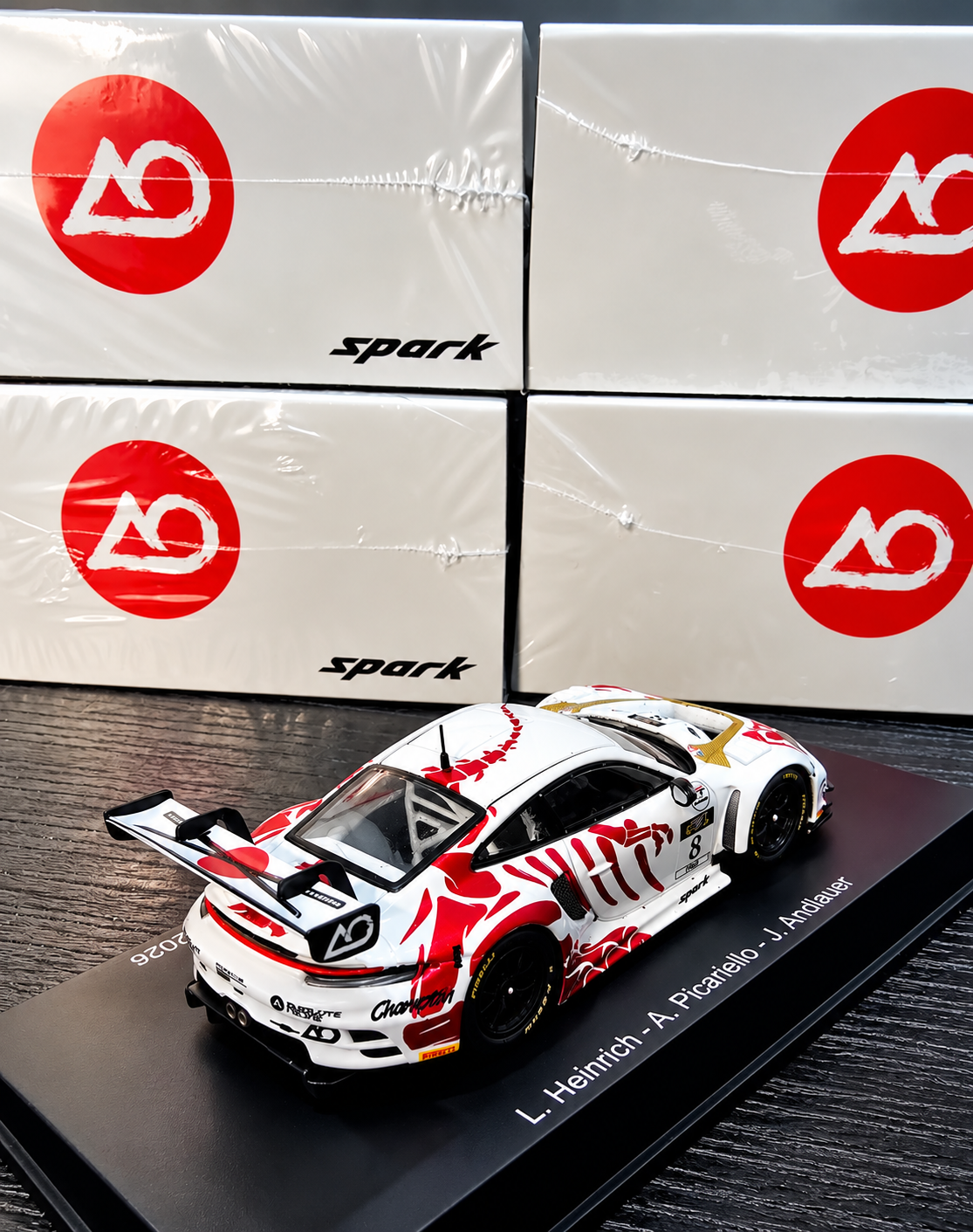 SPARK 1:64 Porsche 911 GT3 R "Bushi" - Suzuka 1000 km 2026 - AO Racing - Presentation Model (Suzuka Event Exclusive)