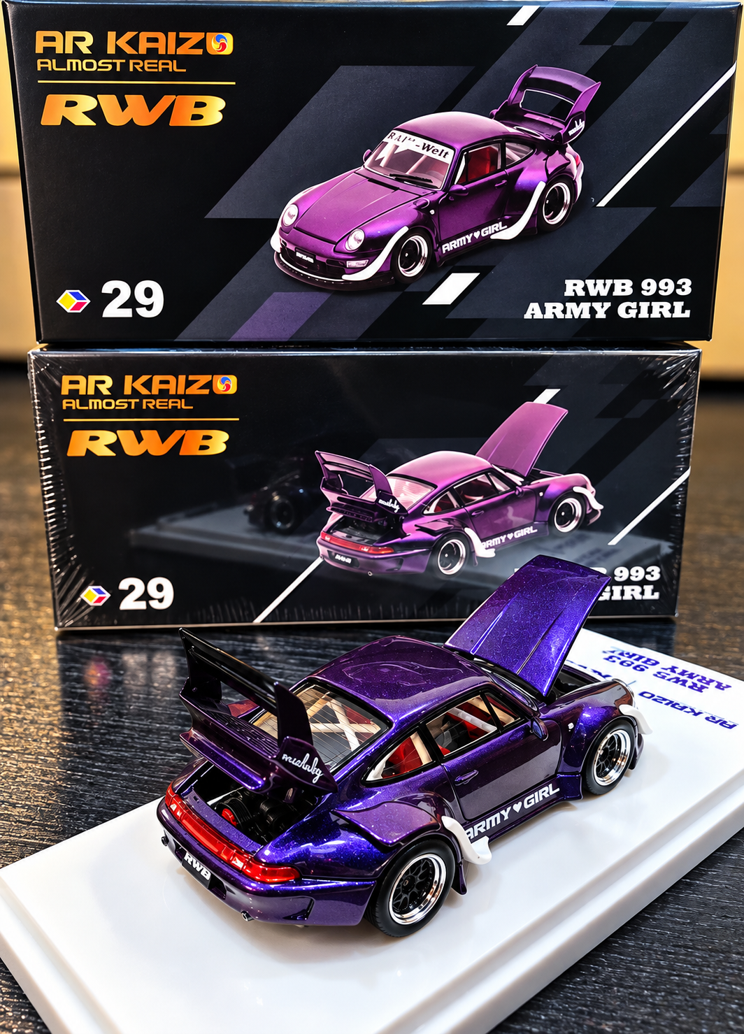 ALMOSTREAL KAIZO 1/64 RWB 993 ARMY GIRL