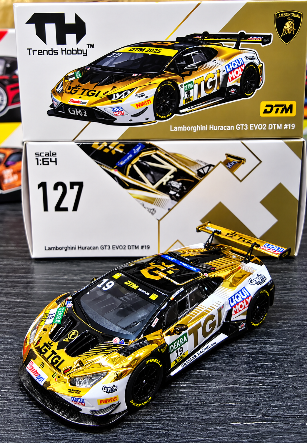 TRENDS HOBBY 1:64 Lamborghini Huracan GT3 EVO2 – DTM 2025 #19