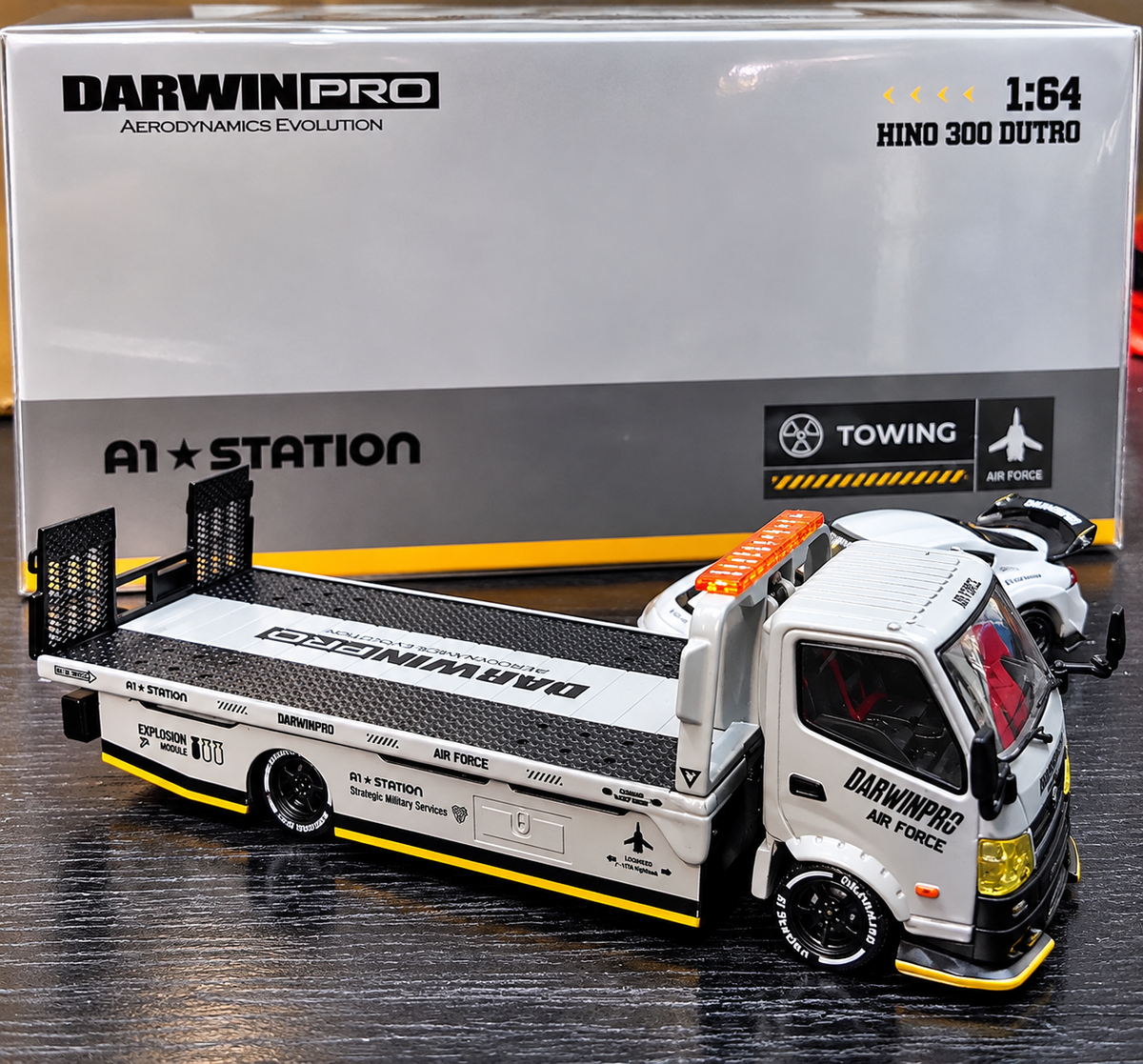 SHOOM64 1:64 HINO300 & DarwinPRO AIRFORCE GREY TRUCK (LHD)
