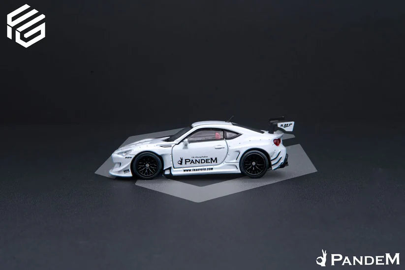 FG 1:64 Subaru BRZ Pandem Modified Pearl White Fully Open