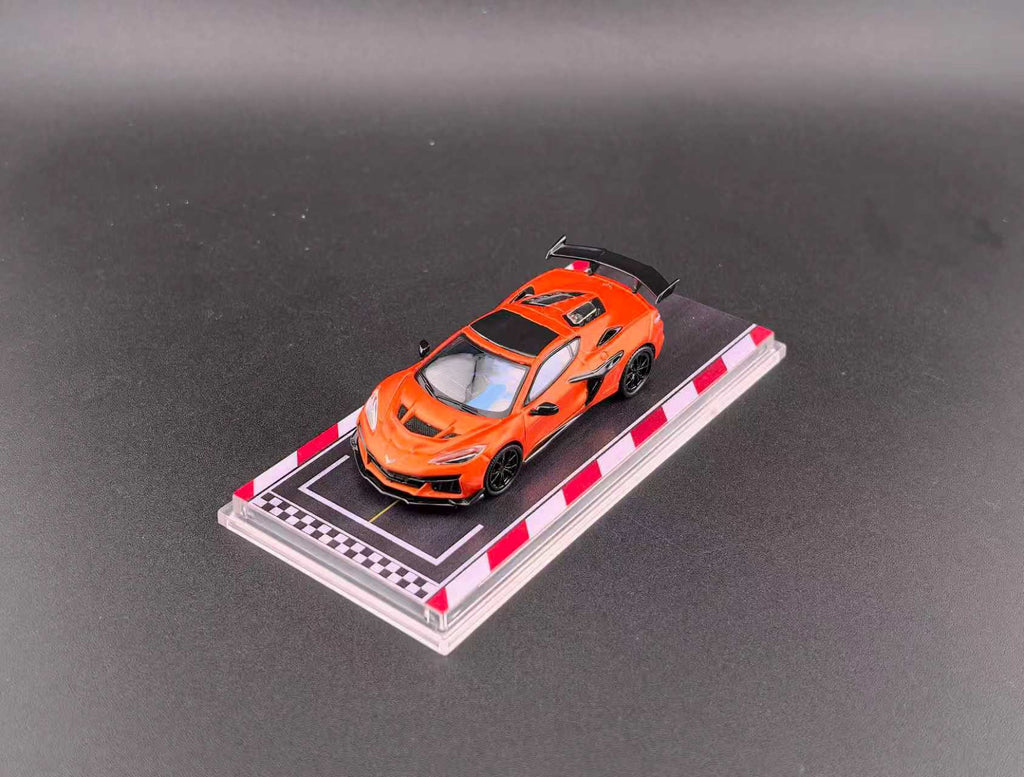 FINEWORKS64 1:64 Chevrolet Corvette C8 ZR1 Orange