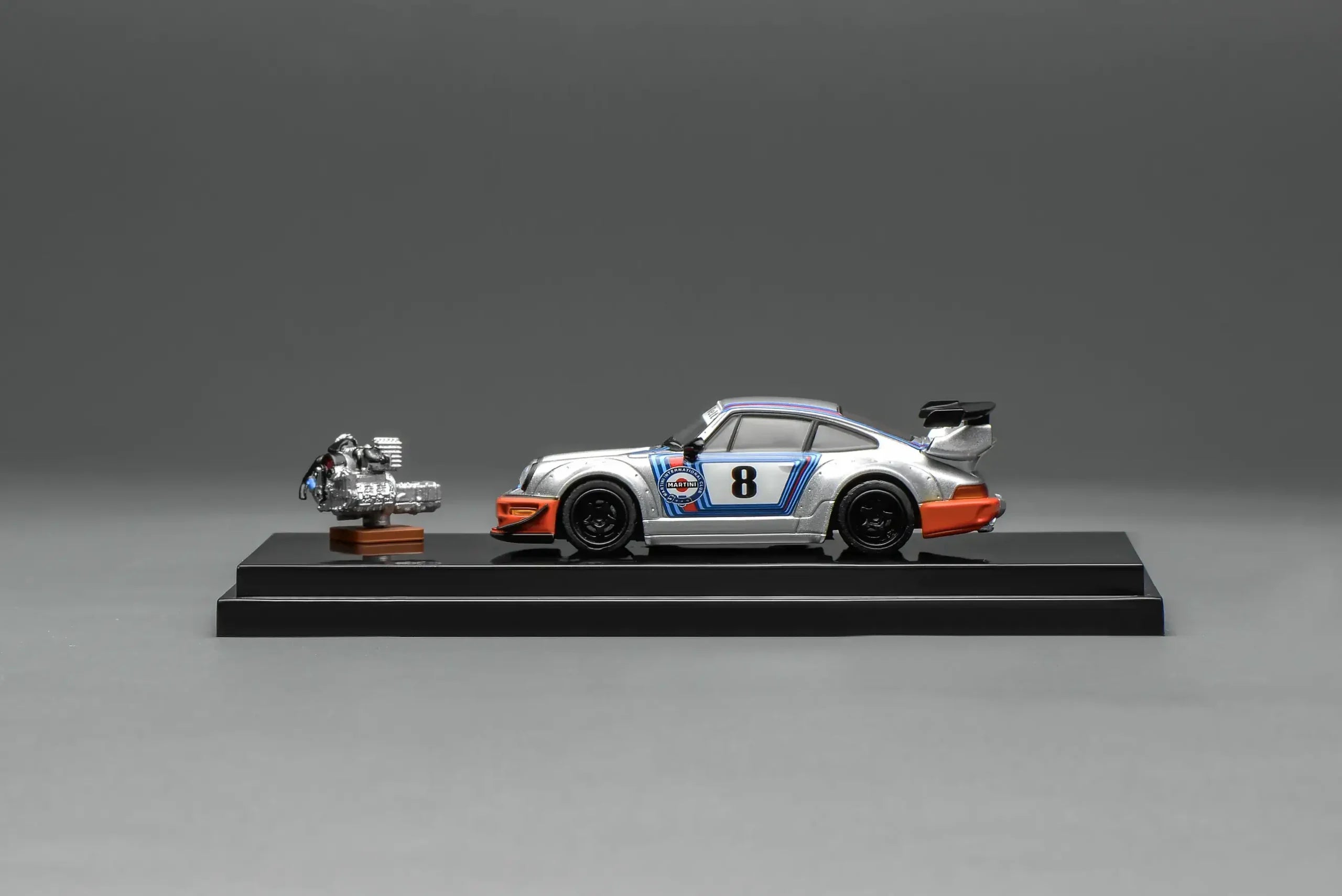 (Coming Soon) MOTORHELIX 1/64 RWB 964 Martini with magnetic air-cooled engine