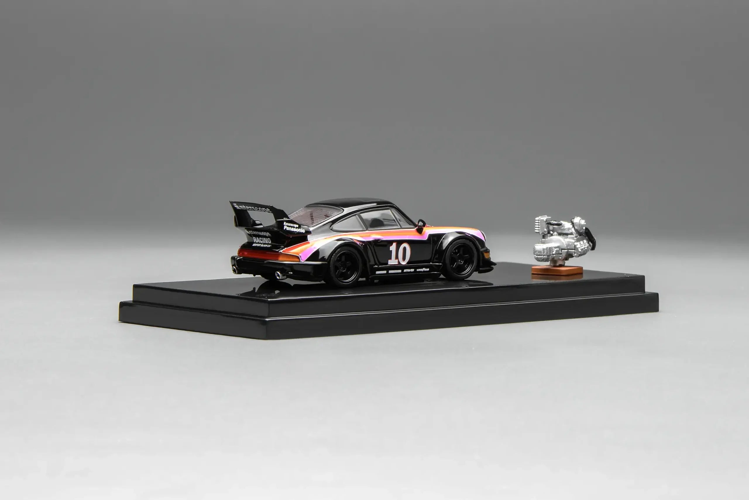 (Coming Soon) MOTORHELIX 1/64 RWB 964 #10 with magnetic air-cooled engine