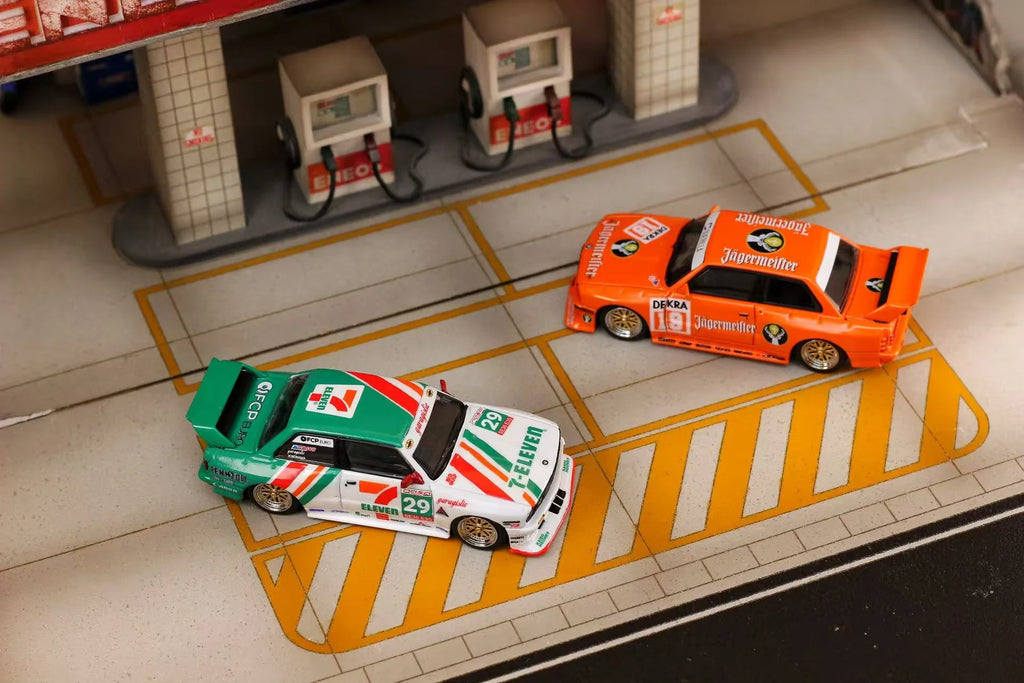 STREET WEAPON "7-Eleven" 1:64 BMW E30 M3 LTO Modified Version