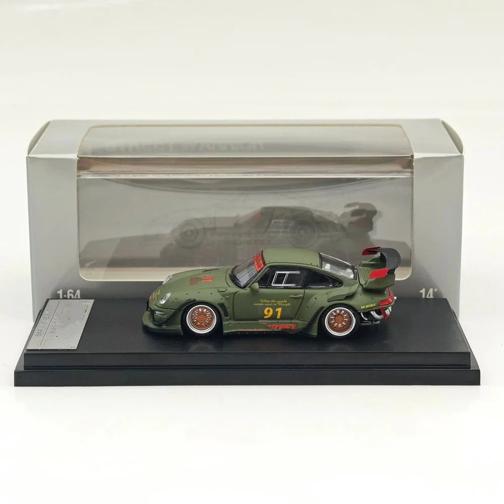 Street Warrior 1/64 Porsche 993 RWB #91 Matte Green