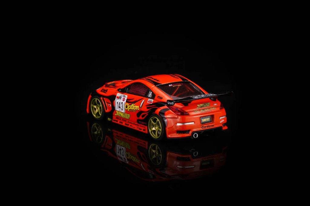 (Coming Soon) MOTORHELIX × Mr.Hiro × Option 1:64 Nissan Fairlady Z，"Option Stream Z" ‘02（Z33)