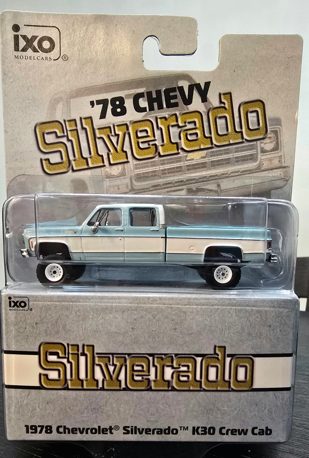 IXOAMERICA 1:64 Scale 1978 Chevrolet Silverado K30 Crew Cab Fleetside Lifted - Light Blue and Frost White