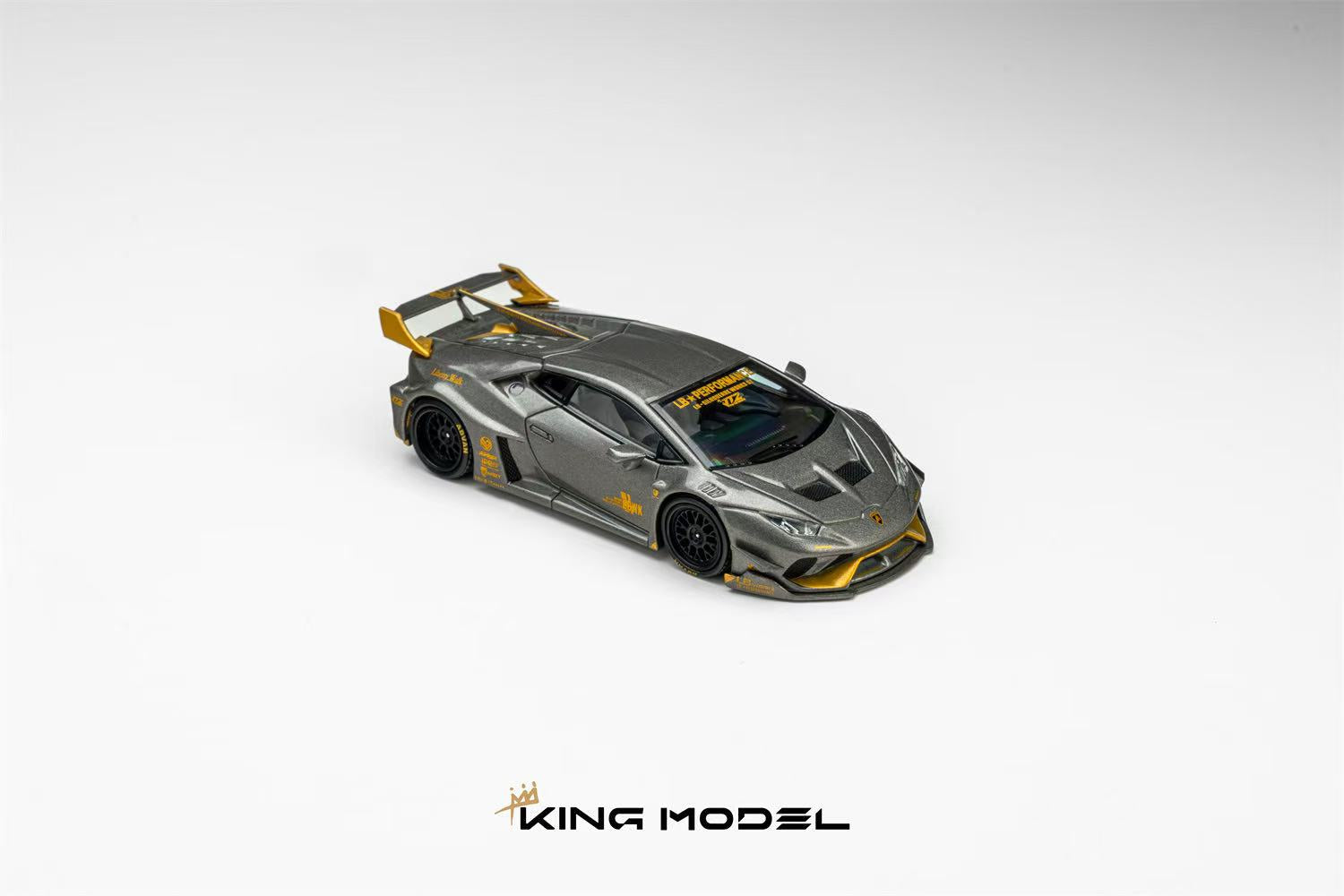 (Coming Soon) KING MODEL 1:64 LB Huracan - Grey Gold
