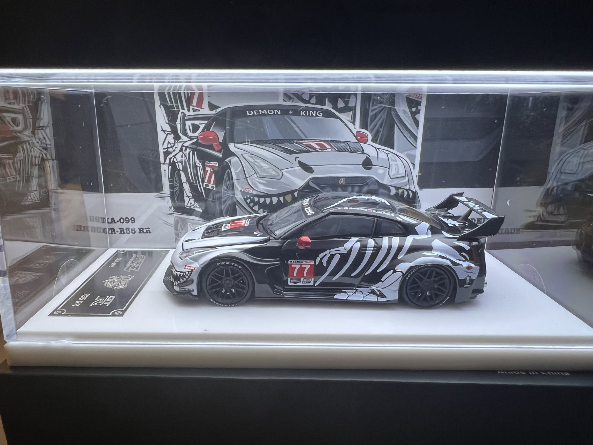 DEMONKING 1/64 GTR35 RR Bone Dragon **CHASE CARS ARE RANDOMLY PACKED**