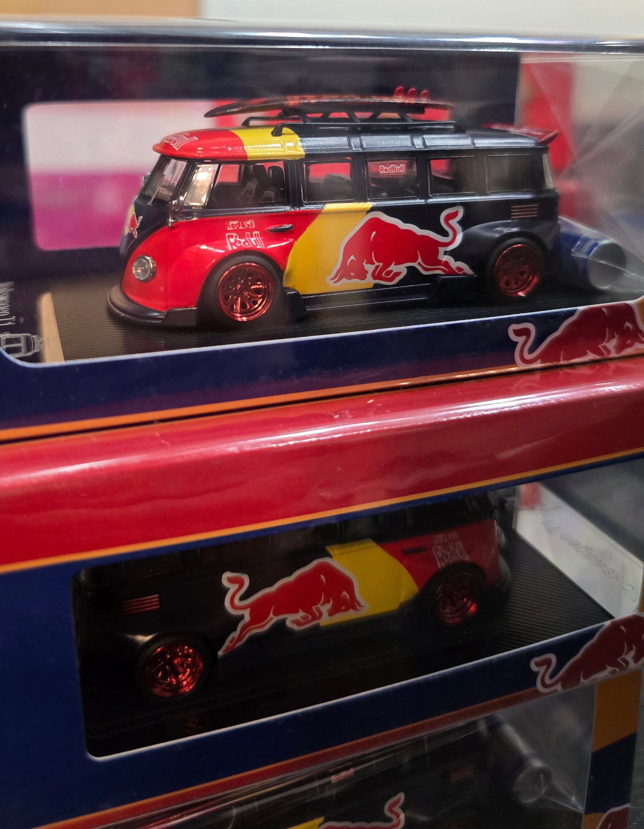 LIBERTY64 Volkswagen T1 Lowrider: Red Bull Livery 1:64 Diecast Model Van