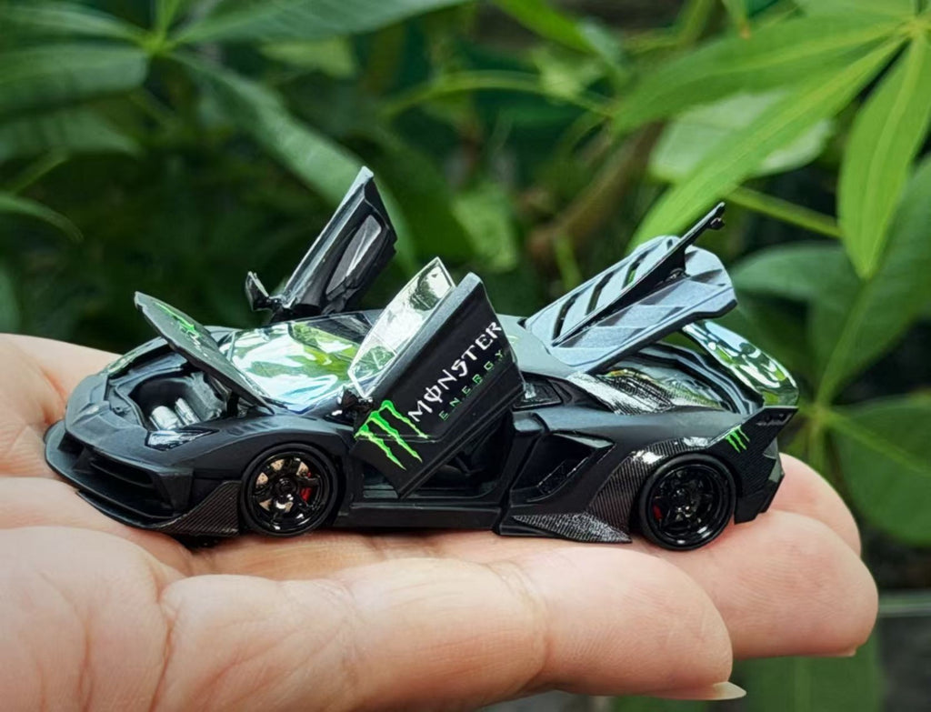 (Coming Soon) PGM 1/64 LP700 GT EVO Black Monster - Luxury Version