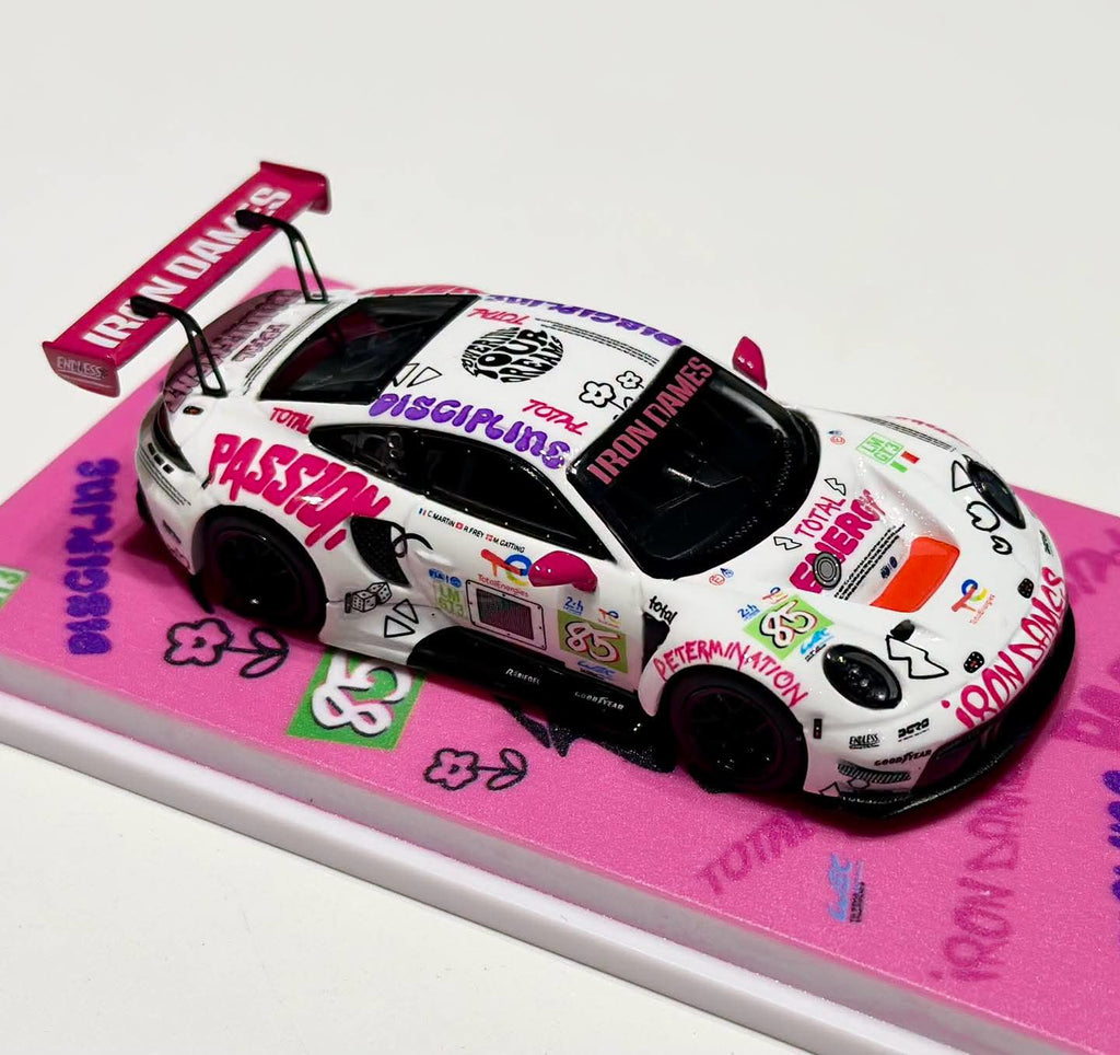 ELOWENART 1/64 Porchse 911 GT3 Iron Lady #85 Livery
