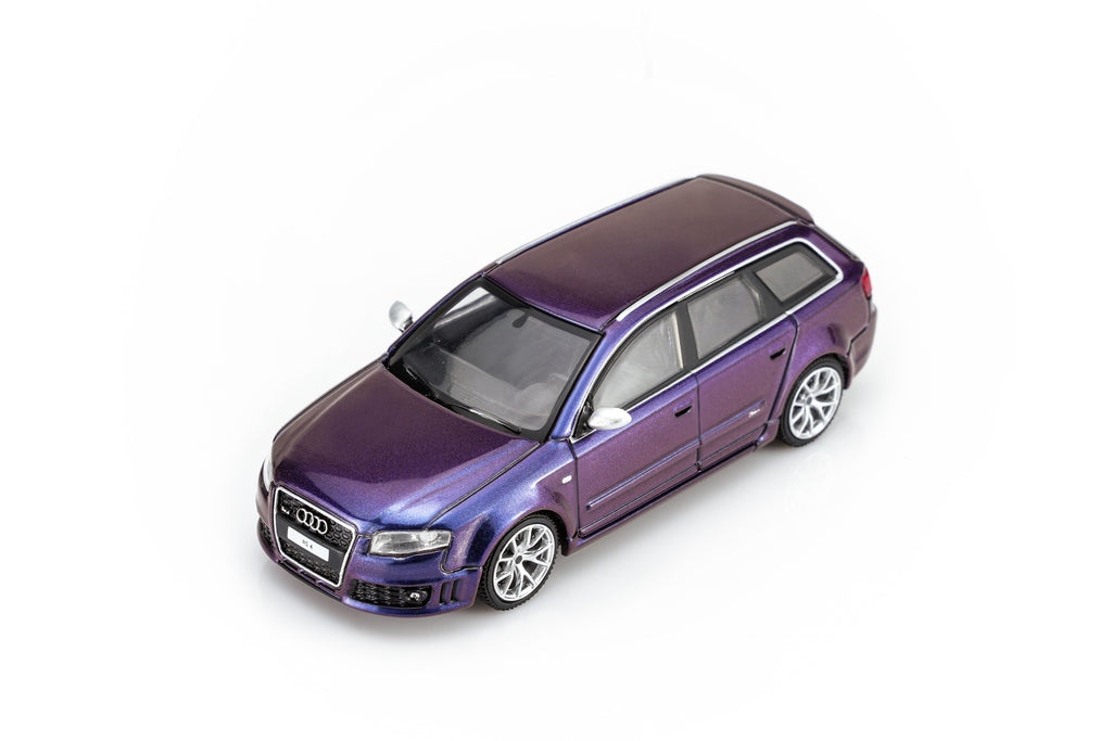 (Coming Soon) MOTORHELIX 1/64 Audi RS4 (B7) 2005 - Armygirl Purple Pearl
