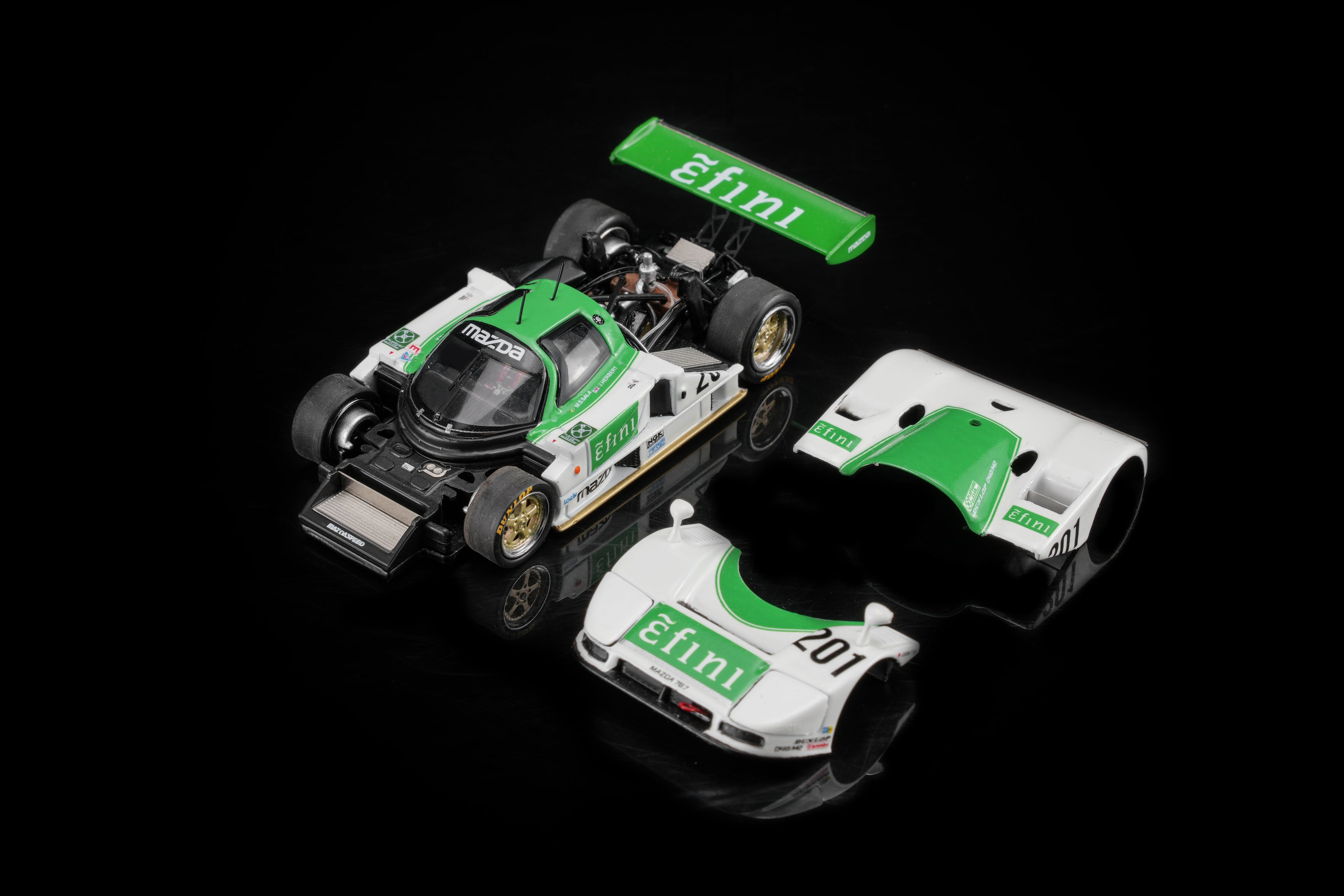 (Coming Soon) MOTORHELIX 1/64 Mazda 787B #201 Green/White