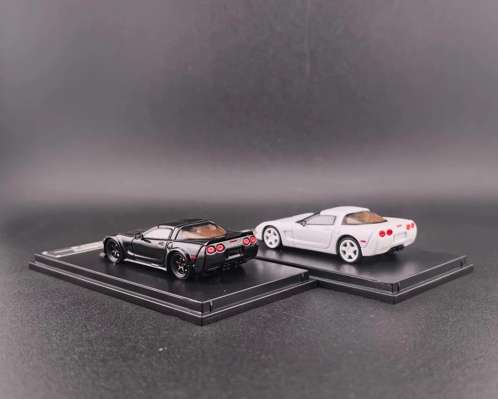 (Coming Soon) FINEWORKS64 1/64 Corvette C5 - Black