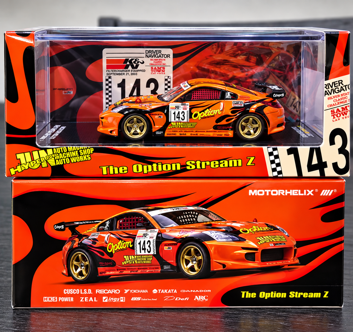MOTORHELIX × Mr.Hiro × Option 1:64 Nissan Fairlady Z，"Option Stream Z" ‘02 (Z33)