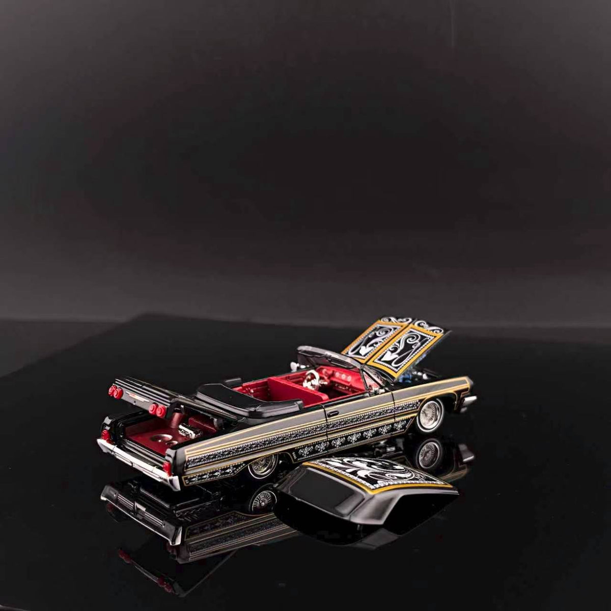 (Coming Soon) FINEWORKS64 1/64 Impala Lowrider Black Gold Bouncing Car - Black Gold