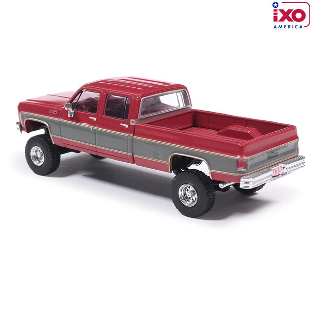 (Coming Soon) IXOAMERICA 1:64 1977 GMC Sierra Grande K2500 Crew Cab Wideside - Dark Red Metallic and Silver Special Two-Tone - Lifted