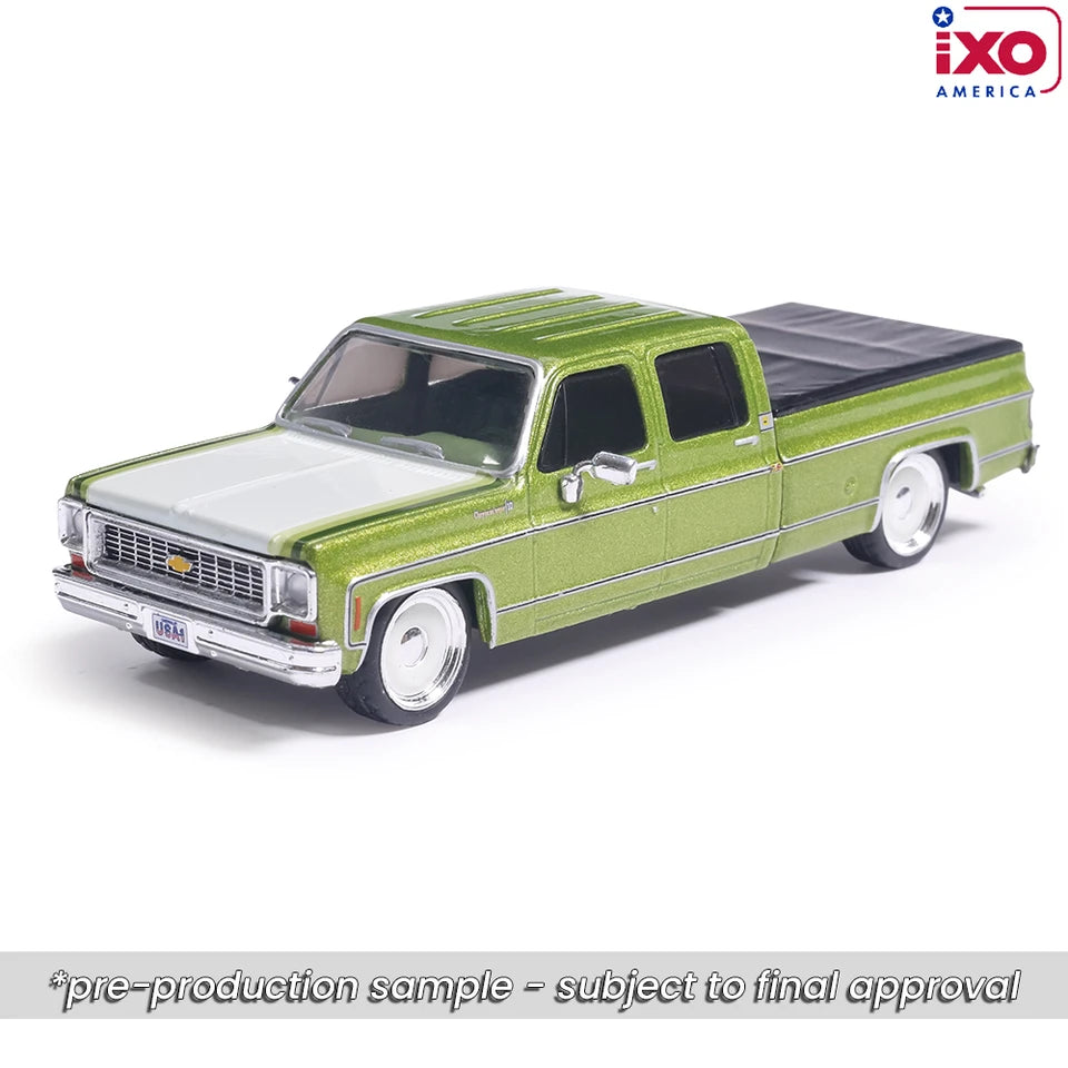 (Coming Soon) IXOAMERICA 1:64 1974 Chevrolet Cheyenne Super C10 Crew Cab Fleetside - Lime Green Metallic - Lowered