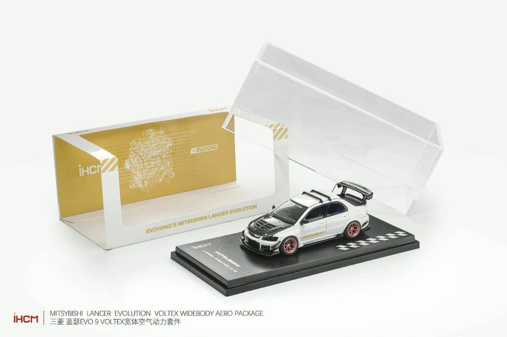 (Coming Soon) iHCM64 1:64 Mitsubishi Lancer GSR Evolution IX (EVO 9) Snow White