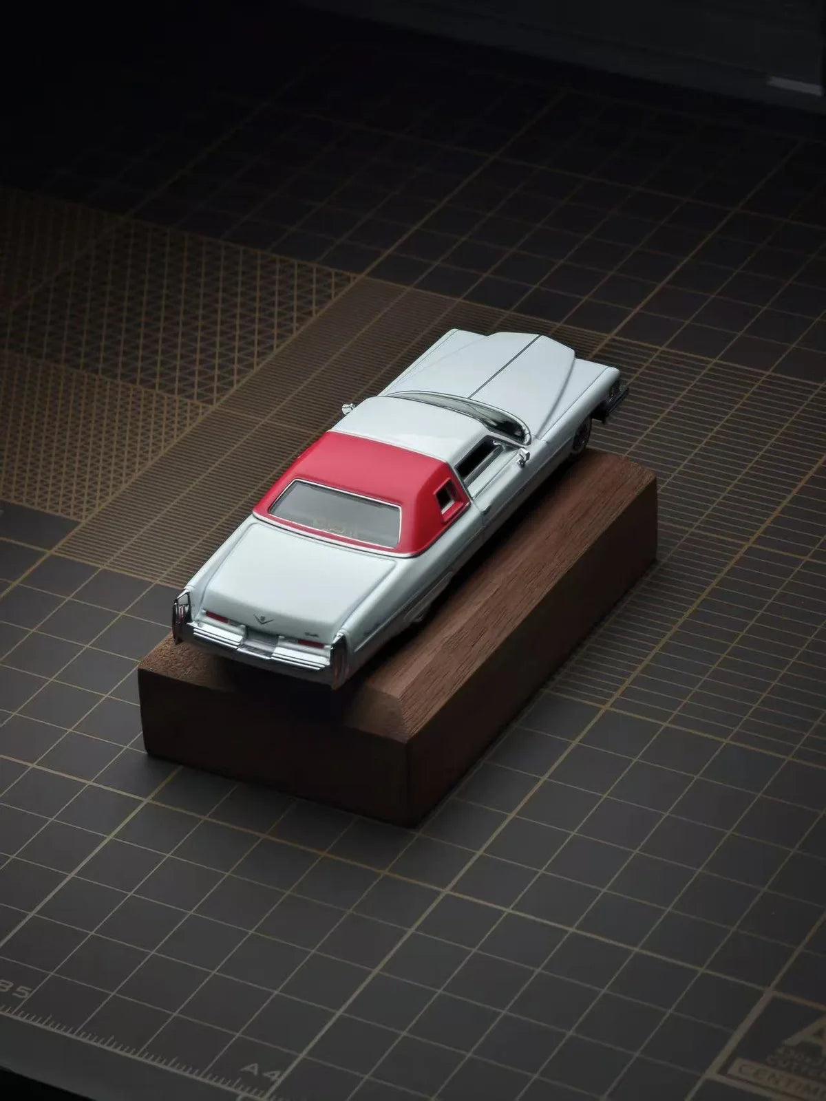 (Coming Soon) 97M 1:64 1975 Cadillac Coupe DeVille Lowrider Gloss White with Red roof