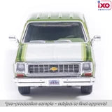 (Coming Soon) IXOAMERICA 1:64 1974 Chevrolet Cheyenne Super C10 Crew Cab Fleetside - Lime Green Metallic - Lowered