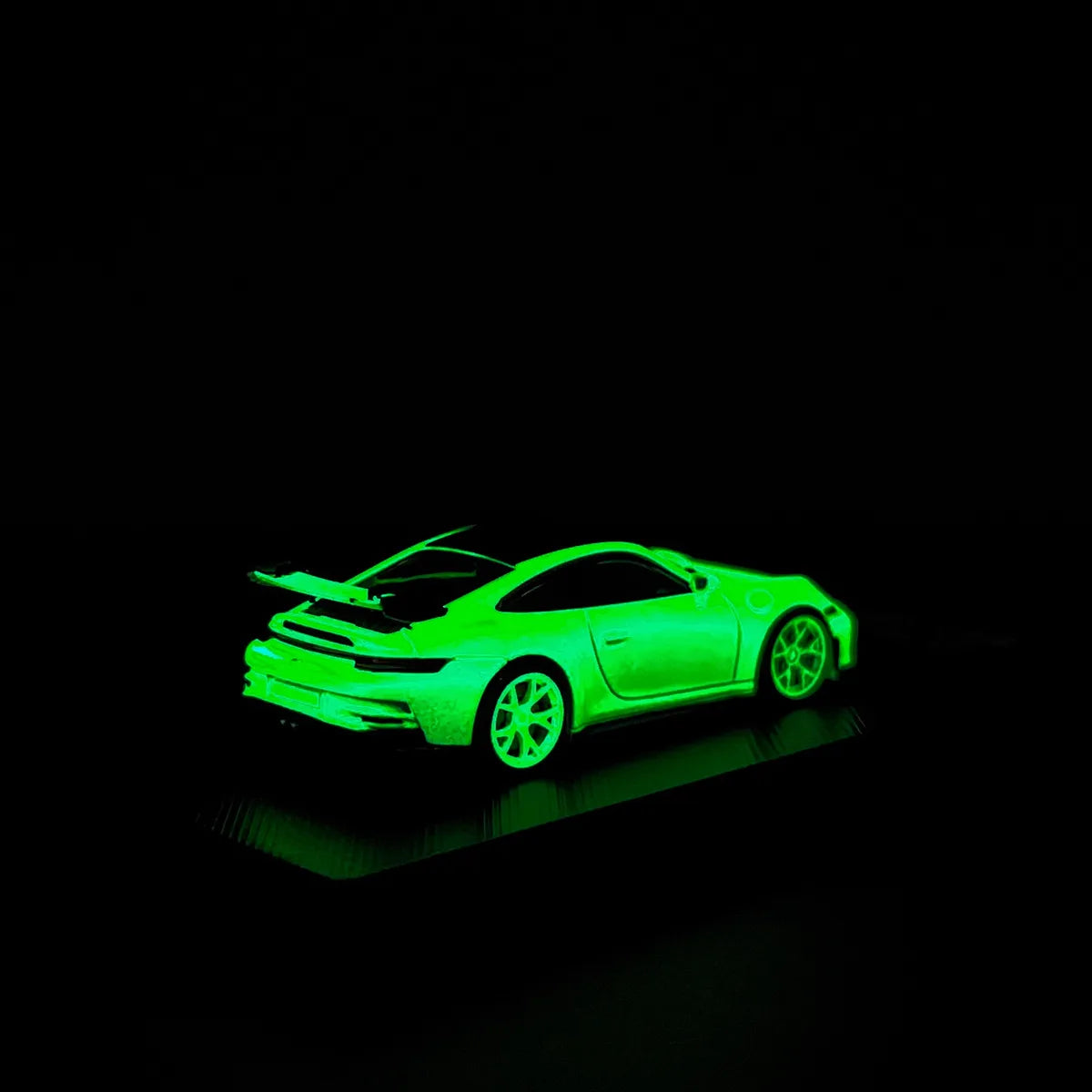 (Coming Soon) JY MODEL 1:64 Porsche 911 GT3 Black Luminescent
