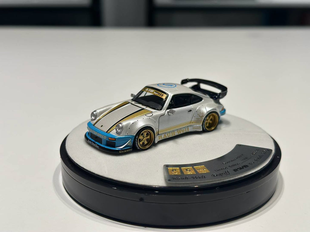 PGM 1:64 RWB 930 Matte White - Luxury Version