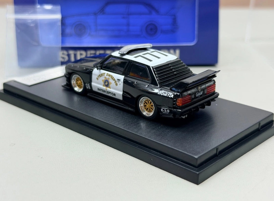 STREET WEAPON "Interceptor" 1:64 BMW E30 M3 LTO Modified Version