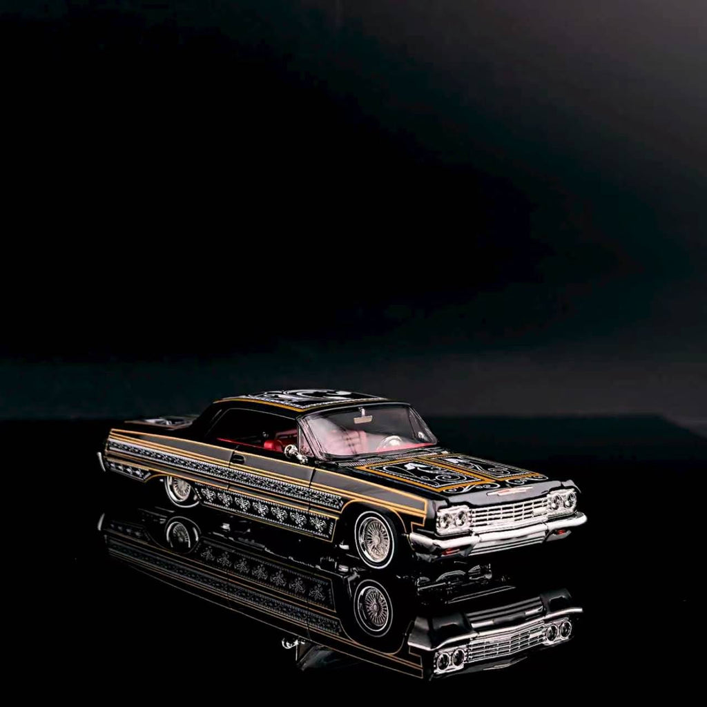 (Coming Soon) FINEWORKS64 1/64 Impala Lowrider Black Gold Bouncing Car - Black Gold