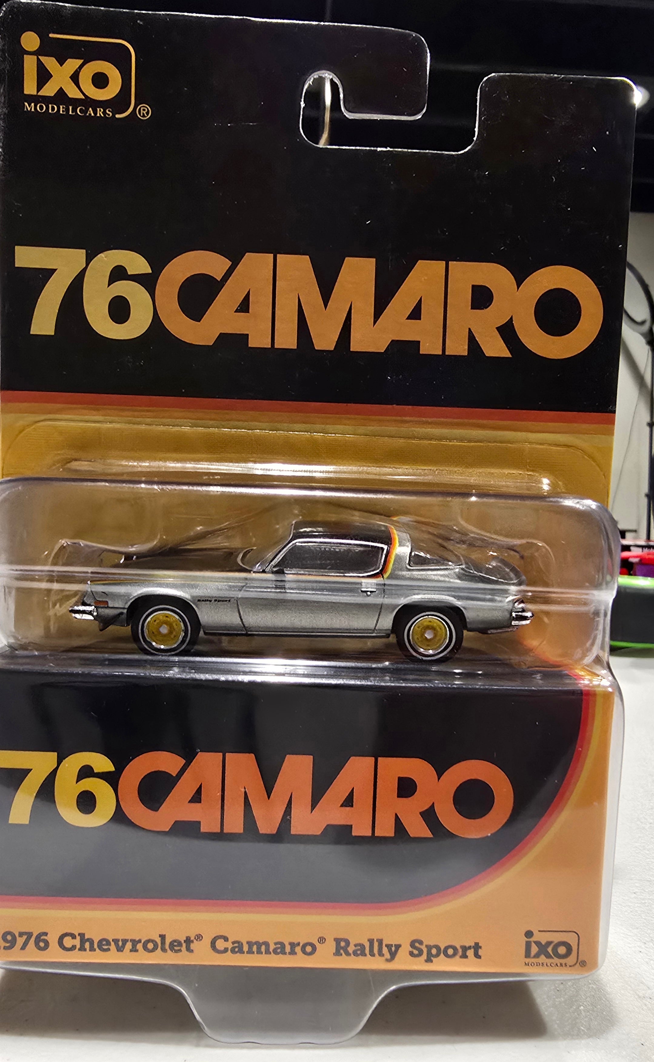 IXOAMERICA 1:64 (DAMAGED - Read Description) **CHASE RAW** Scale 1976 Chevrolet Camaro Rally Sport - Bright Yellow and Black