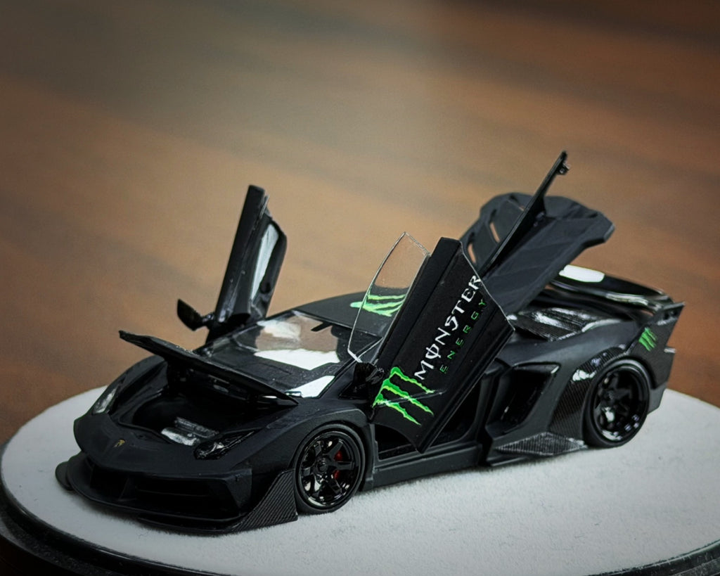 (Coming Soon) PGM 1/64 LP700 GT EVO Black Monster - Luxury Version