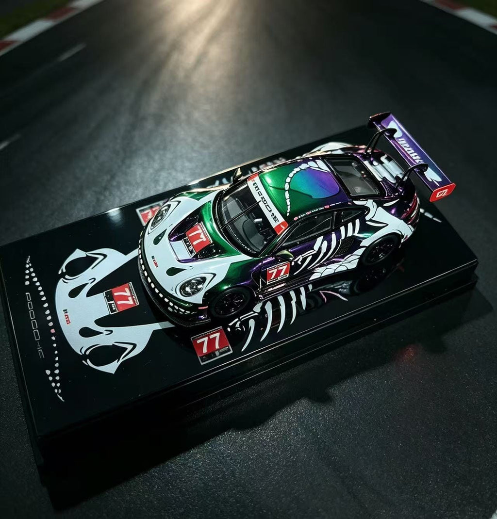 (Coming Soon) HUBAUTO 1/64 Porsche 911 GT3R -  Chrome Iridescent Bone Dragon Livery