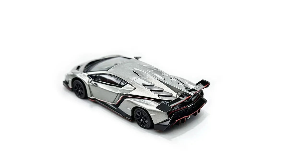 (Coming Soon) CW 1:64 Lambo Veneno Silver-Grey