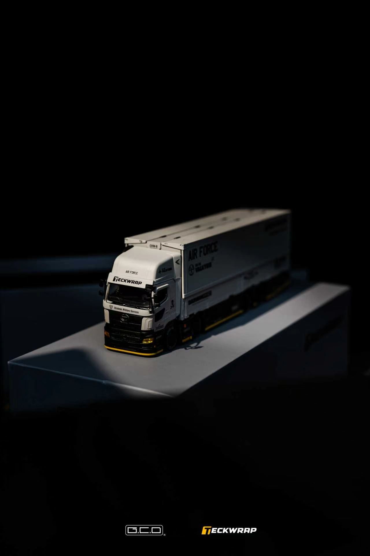 (Coming Soon) GCD 1/64 DarwinPRO & TECKWRAP Hino Profia 2018