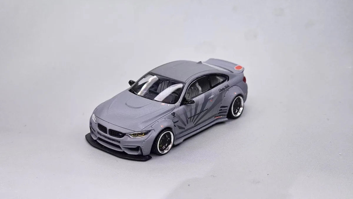 (Coming Soon) DAP 1:64 LB Widebody M4 F82. Combat Gray
