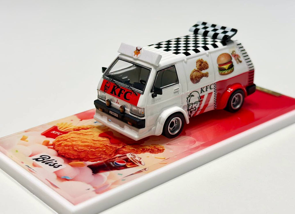 BLISS 1:64 TMCS Mitsubishi Delica L300 KFC