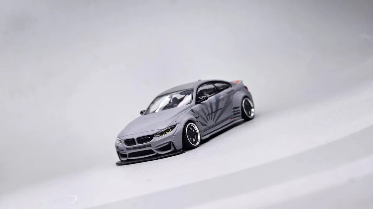 (Coming Soon) DAP 1:64 LB Widebody M4 F82. Combat Gray