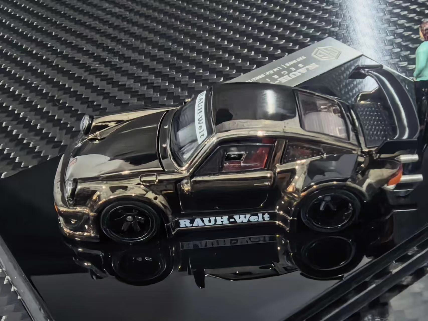 (Coming Soon) FG Customized Version 1/64 RWB930 Fully Open Diecast Model
