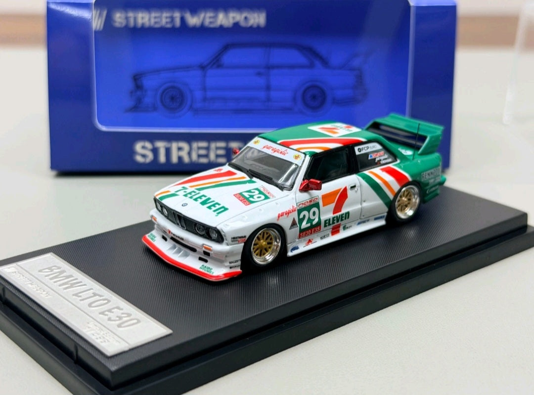 STREET WEAPON "7-Eleven" 1:64 BMW E30 M3 LTO Modified Version