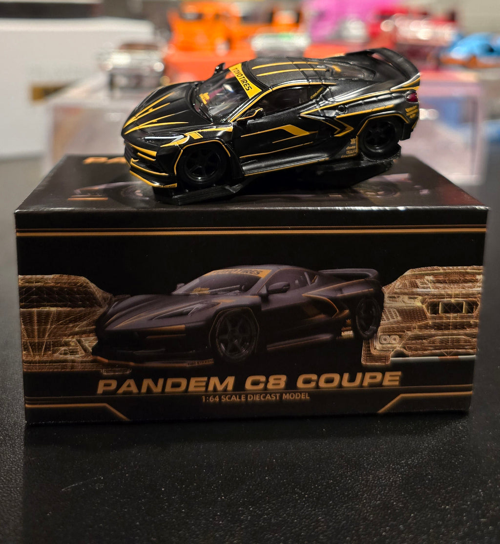 MODELMODEL 1/64 Pandem C8 coupe Black and Gold CDX Exclusive **CHASE RANDOMLY DISTRIBUTED**