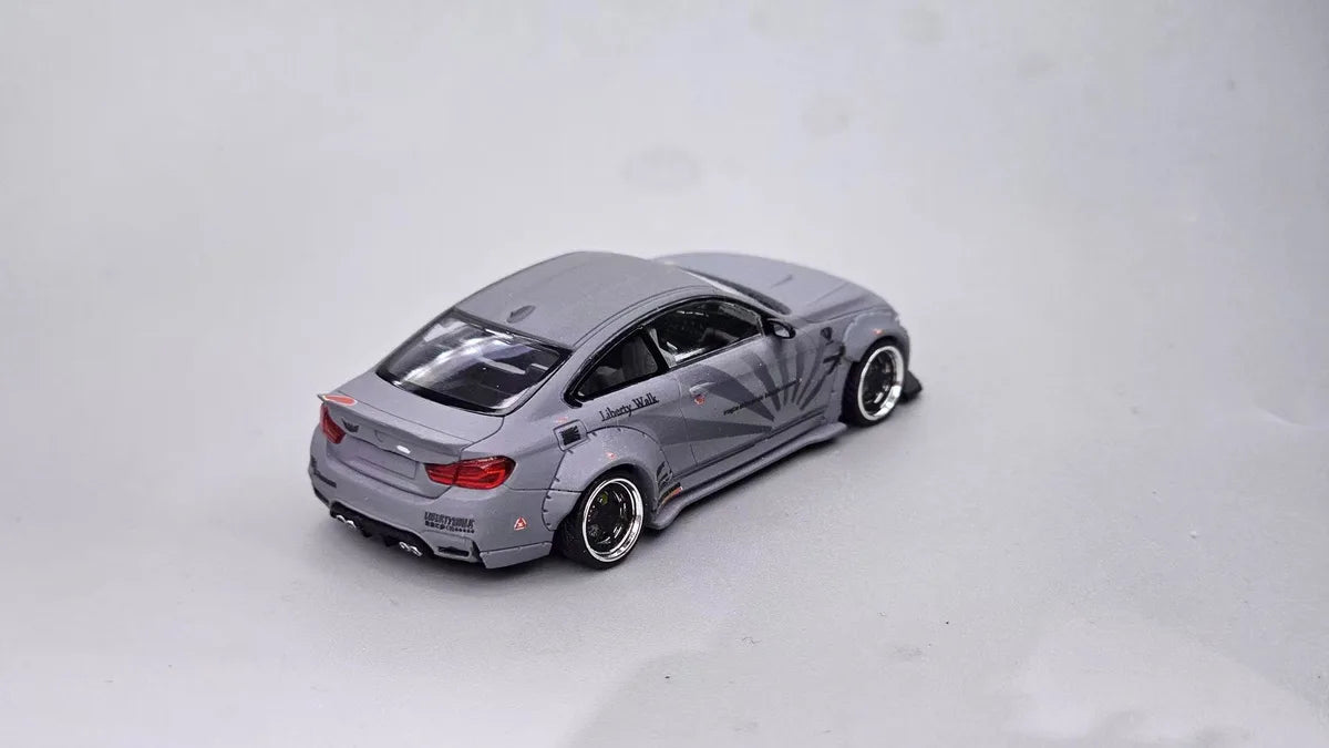 (Coming Soon) DAP 1:64 LB Widebody M4 F82. Combat Gray