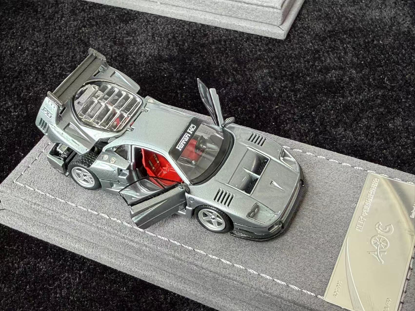 (Coming Soon) AOC 1/64 F40 Diecast Model - Silver