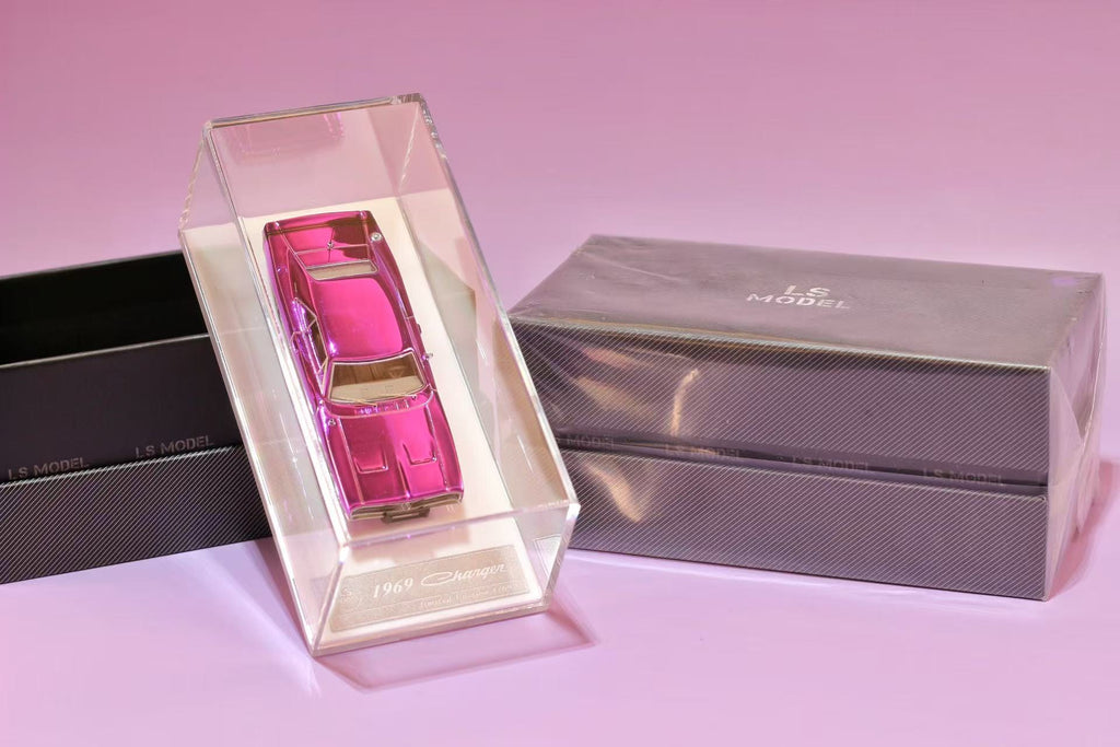(Coming Soon) LSMODEL 1/64 1969 Dodge Charger - Chrome Purple