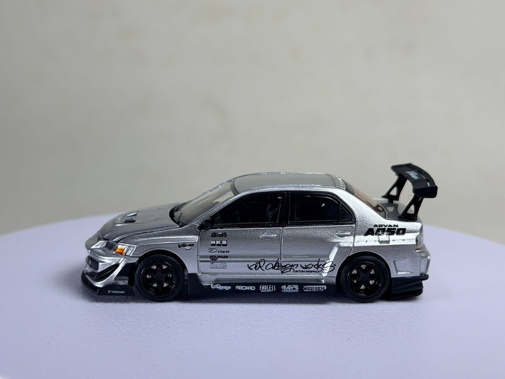 (Coming Soon) PEAKO x PP model 1:64 Varis Lancer Evolution IX Silver