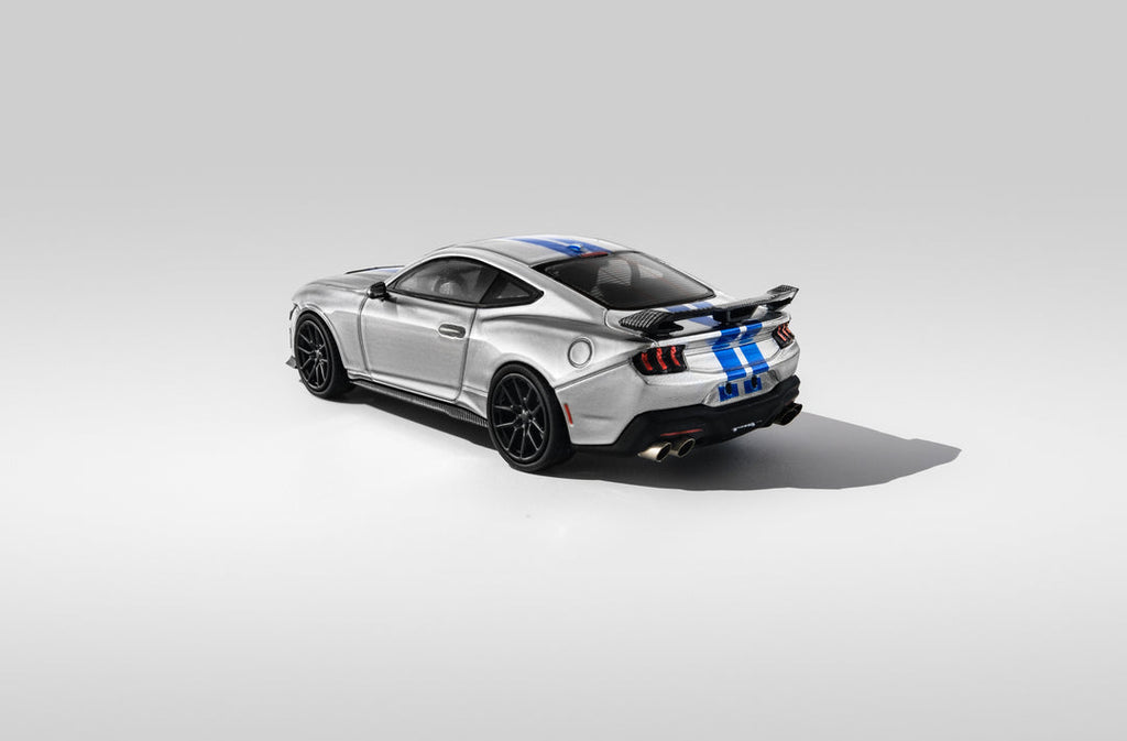(Coming Soon) DCM x FUNBOU Model 1:64 Ford Mustang Dark Horse (S650) Silver Blue Stripes