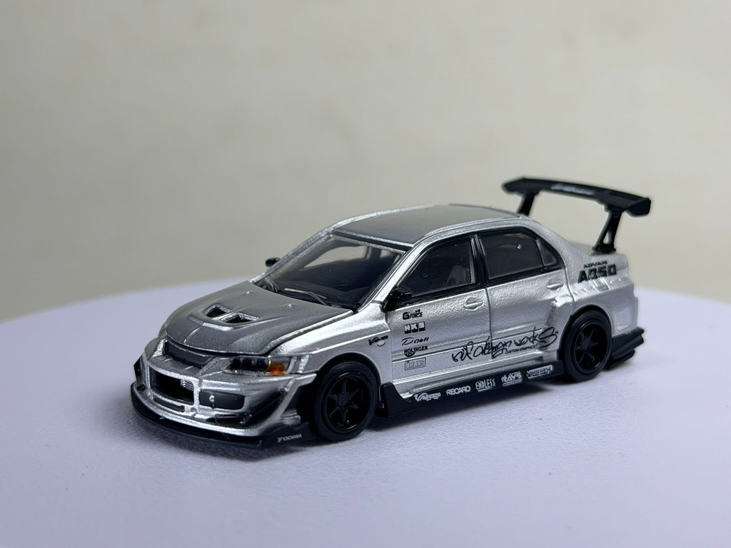 (Coming Soon) PEAKO x PP model 1:64 Varis Lancer Evolution IX Silver