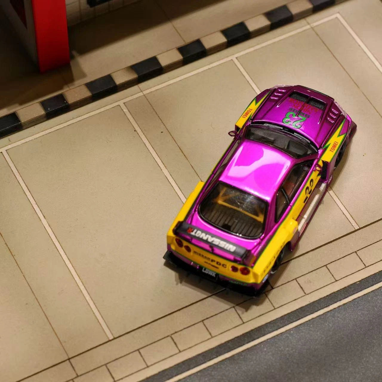 Street Weapon Skyline GT-R LBWK ER34 #23 Electroplated Purple